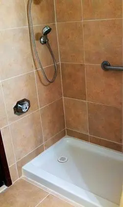 Standard Oda, 1 En Büyük (King) Boy Yatak, Engellilere Uygun