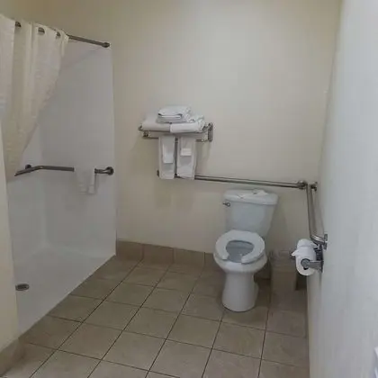 Standard Oda, 1 En Büyük (King) Boy Yatak, Engellilere Uygun, Sigara İçilmez