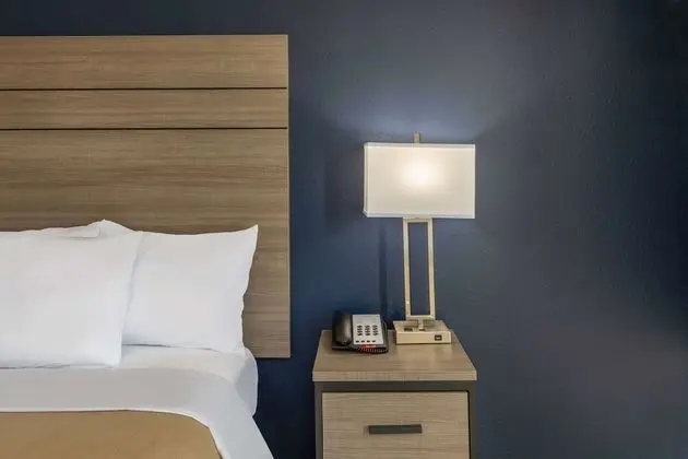 Oda, 1 En Büyük (King) Boy Yatak, Sigara İçilmez
