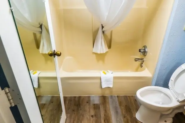 Oda, 1 En Büyük (King) Boy Yatak