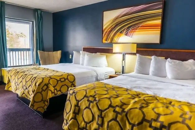 Oda, 2 Büyük (Queen) Boy Yatak, Sigara İçilmez