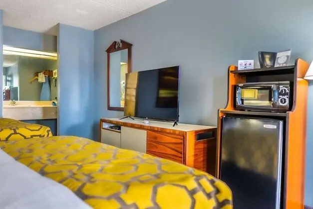 Oda, 2 Büyük (Queen) Boy Yatak, Sigara İçilmez