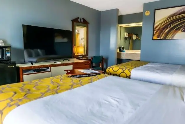 Oda, 2 Büyük (Queen) Boy Yatak, Sigara İçilmez