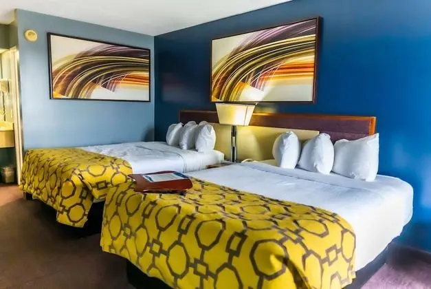 Oda, 2 Büyük (Queen) Boy Yatak, Sigara İçilmez