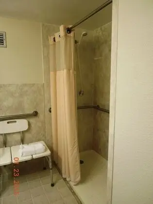 Deluxe Oda, 2 Çift Kişilik Yatak, Engellilere Uygun, Sigara İçilmez (Mobility Accessible Room)
