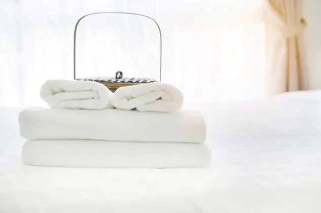 Oda, 2 Büyük (Queen) Boy Yatak, Sigara İçilmez