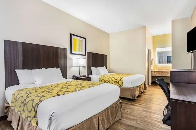 Oda, 2 Büyük (Queen) Boy Yatak, Sigara İçilmez