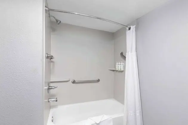 Engellilere Uygun Banyo