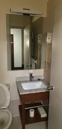 Oda, 2 Çift Kişilik Yatak, Sigara İçilmez
