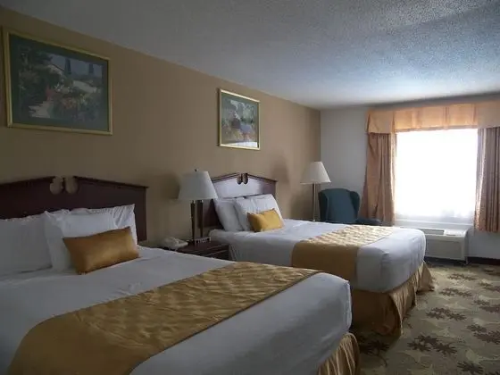 Oda, 2 Büyük (Queen) Boy Yatak, Sigara İçilmez