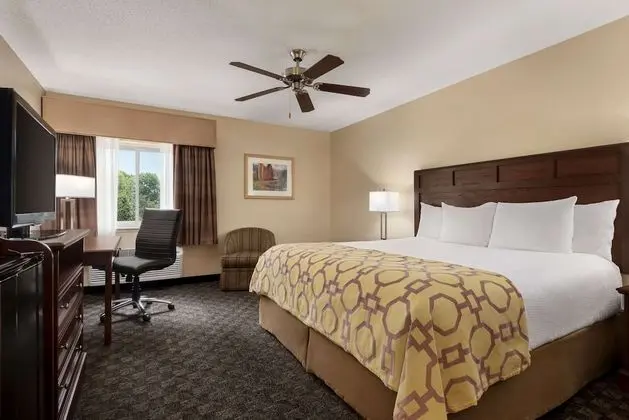 Standard Oda, 1 En Büyük (King) Boy Yatak