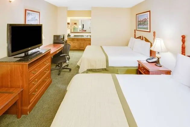 Oda, 2 Çift Kişilik Yatak, Sigara İçilmez