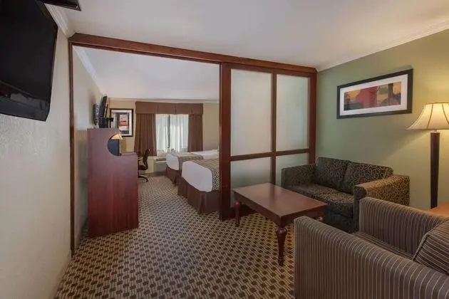 Oda, 2 Çift Kişilik Yatak, Sigara İçilmez (One-Bedroom)