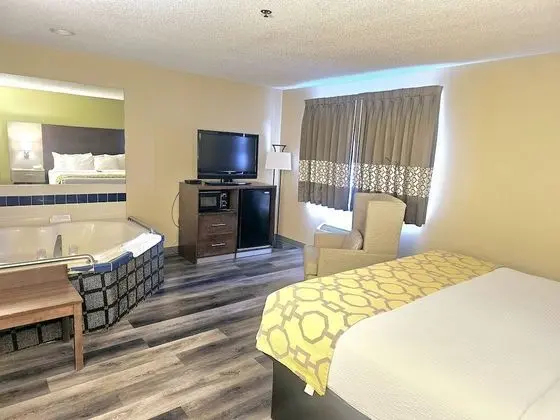 Stüdyo Süit, 1 En Büyük (King) Boy Yatak, Engellilere Uygun, Sıcak Su Küveti (Mobility)