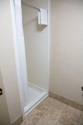 Süit, 1 En Büyük (King) Boy Yatak, Sigara İçilmez