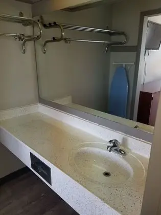 Oda, 2 Büyük (Queen) Boy Yatak, Sigara İçilmez