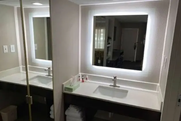 Oda, 2 Büyük (Queen) Boy Yatak, Sigara İçilmez (1st Floor)