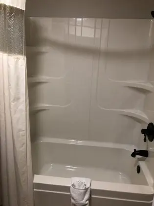 Oda, 1 En Büyük (King) Boy Yatak, Sigara İçilmez, Balkon