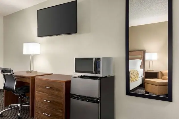 Süit, 1 En Büyük (King) Boy Yatak, Sigara İçilmez (One-Bedroom)