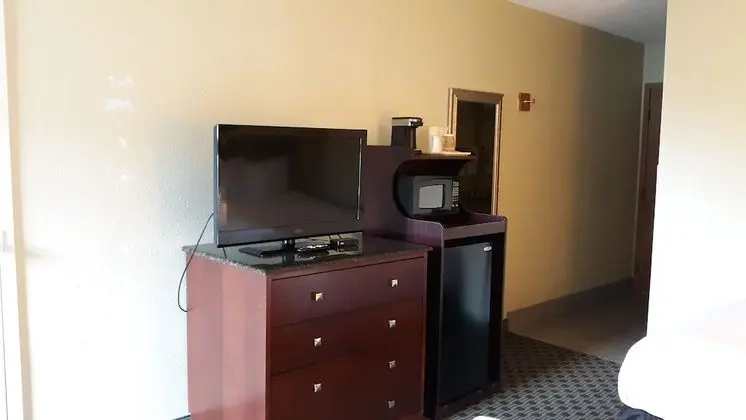 Oda, 2 Çift Kişilik Yatak, Sigara İçilmez (Interior Corridor)