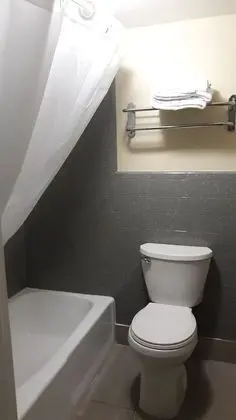 Oda, 2 Çift Kişilik Yatak, Sigara İçilmez (Interior Corridor)