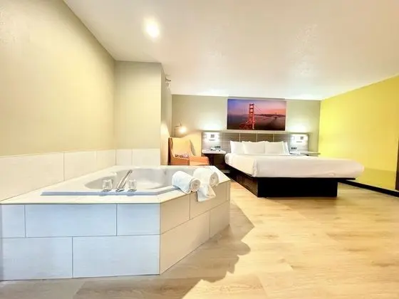 Özel spa küveti