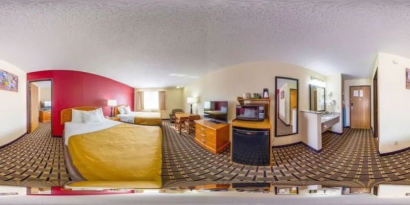 1King bed,2 Queen Beds Suite Non Smoking,No Pets Allowed
