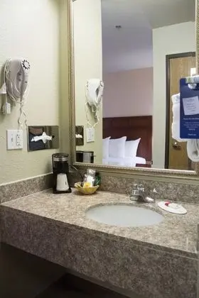 Süit, 1 En Büyük (King) Boy Yatak, Sigara İçilmez