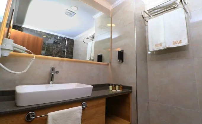Deluxe Suite-Balkonlu