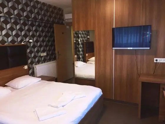 Triple, Kısmi Deniz Manzaralı