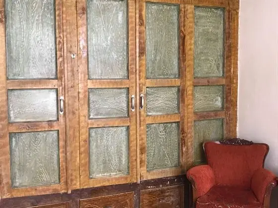 Çift Kişilik, Şehir Manzaralı