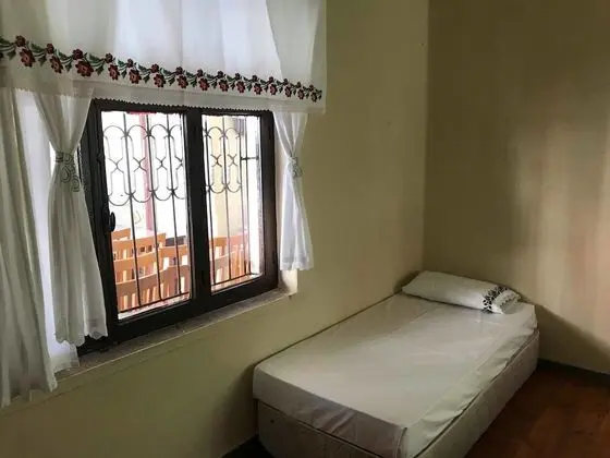 Family Dört Kişilik Oda