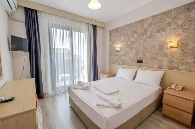 Standart Oda, Bahçe Manzaralı
