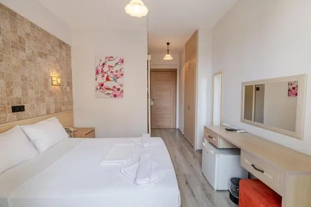 Standart Oda, Bahçe Manzaralı