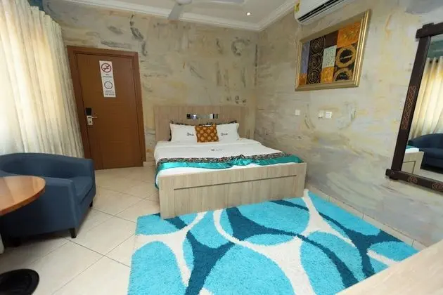 Deluxe Tek Büyük Yataklı Oda