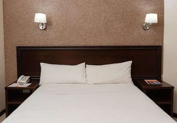 Luxury Tek Büyük Yataklı Oda