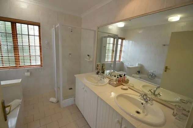 Süit, 2 Yatak Odası (Sunkissed, 1 bathroom)