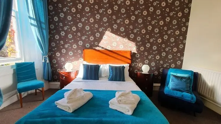Family Oda, 1 Çift Kişilik Yatak, Sigara İçilmez, Banyolu/Duşlu
