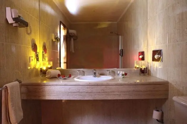 Honeymoon Süit, 1 En Büyük (King) Boy Yatak, Balkon, Deniz Manzaralı