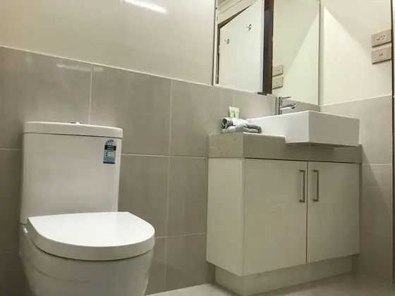 Standard Oda, Sigara İçilmez (Ground Floor Bunks)