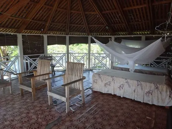 Bungalov, Ortak Banyo (Fale with Fan)