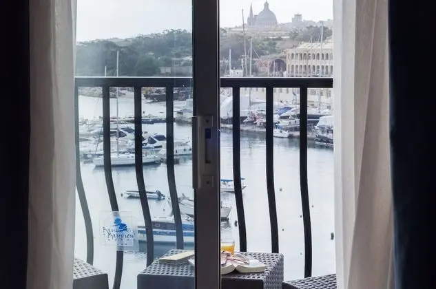 Standard Tek Büyük veya İki Ayrı Yataklı Oda, Deniz Manzaralı