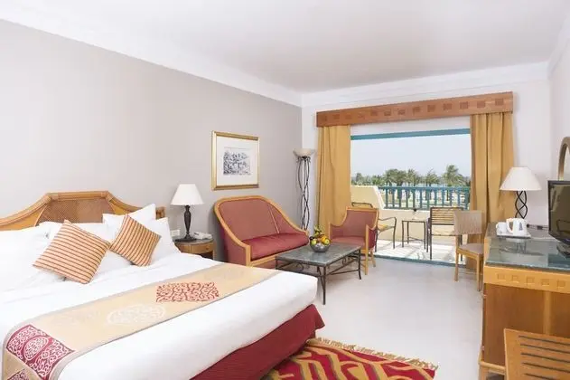 Sea View Room king bed