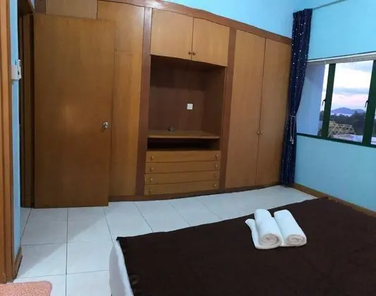 Apart Daire, 3 Yatak Odası, 2 Banyolu, Koy Manzaralı