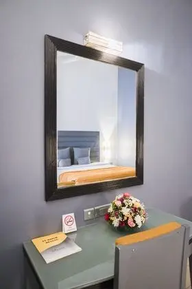 Deluxe Oda, Balkon, Havuz Manzaralı
