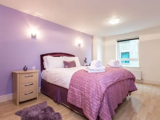 Ev (2 Bedrooms)