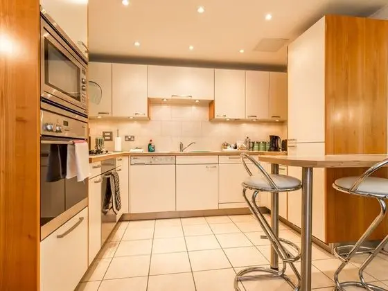 Ev (2 Bedrooms)