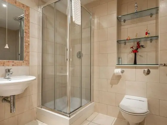 Ev (2 Bedrooms)