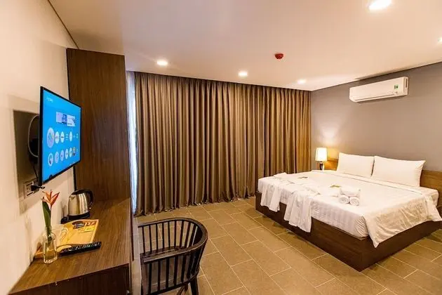 Deluxe Tek Büyük Yataklı Oda, Balkon