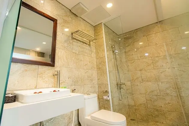 Deluxe Tek Büyük Yataklı Oda, Balkon